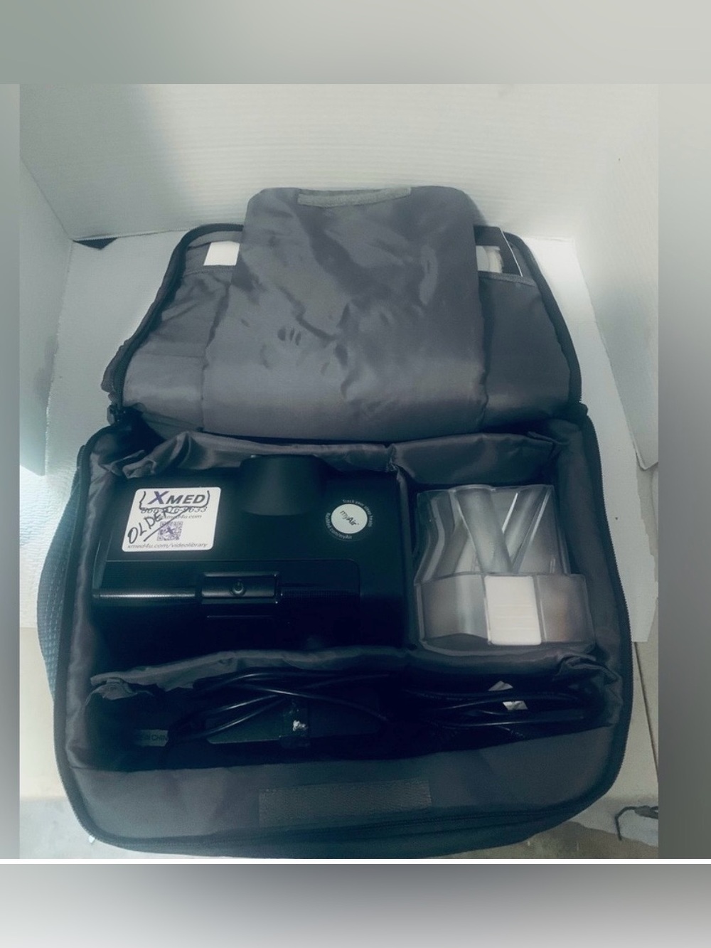 Resmed Airsense 10 Autoset Machine with Bag and Power Cord